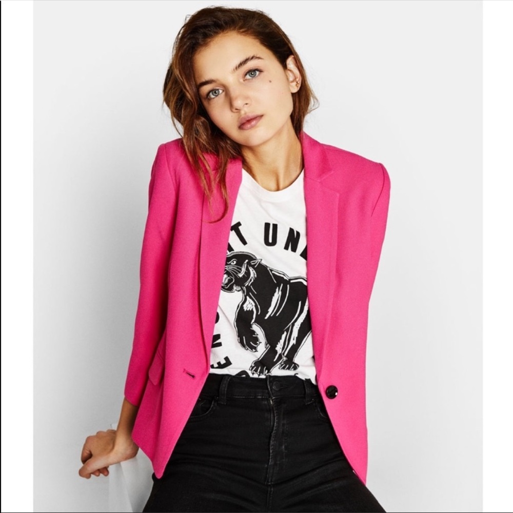 Flattering Hot Pink Blazer in Small from Bershka !